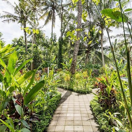 Rama Gaia Villa Ubud Exterior photo