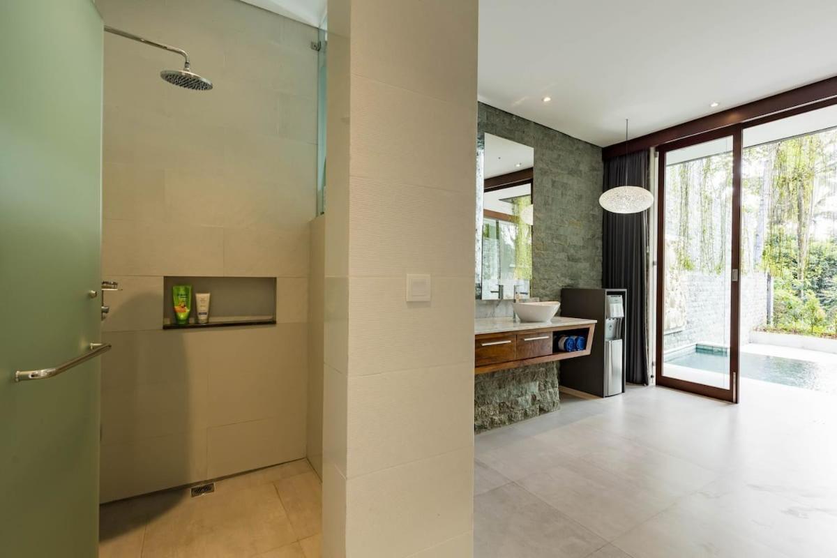 Rama Gaia Villa Ubud Exterior photo