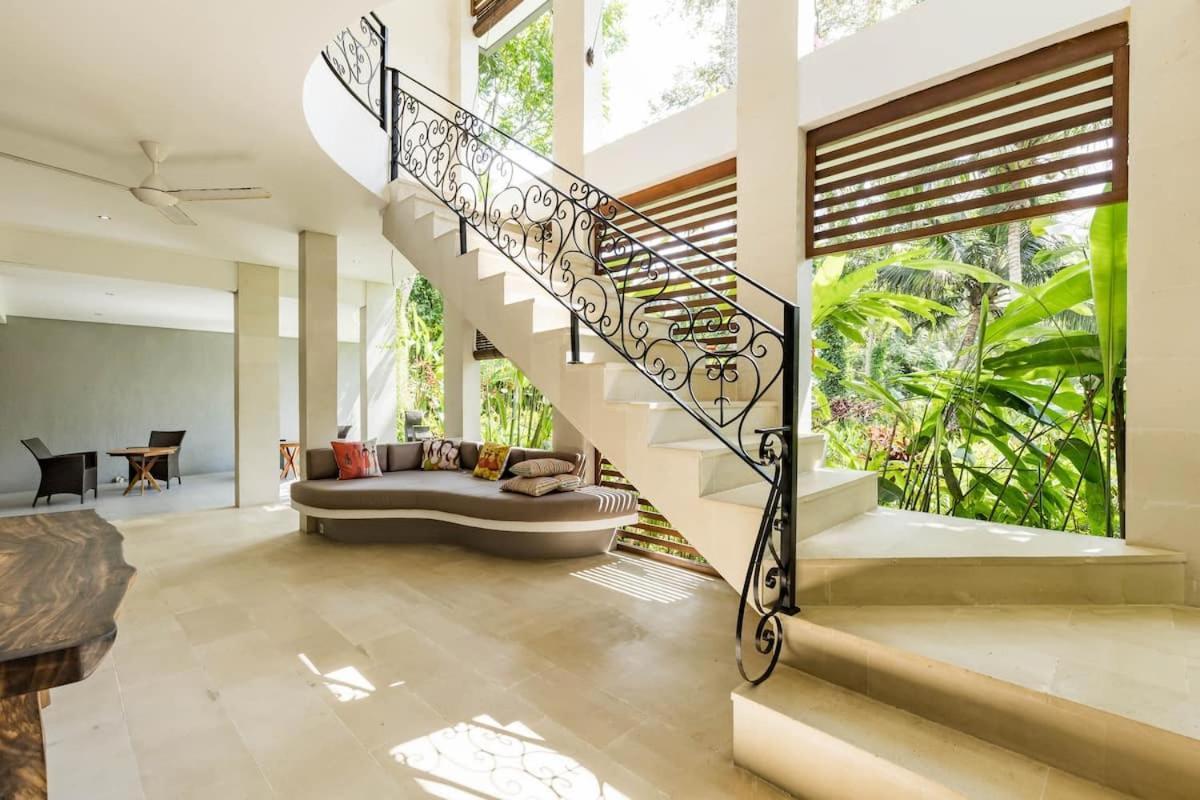 Rama Gaia Villa Ubud Exterior photo